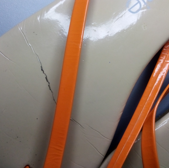 TKEES x Essie Orange Nail Polish Inspired Thong Sandals - Picture 5 of 8